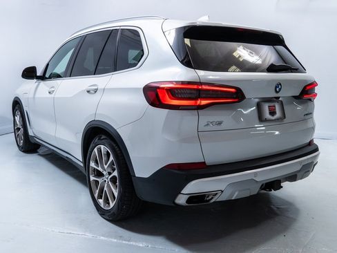 Used 2021 BMW X5 xDrive45e w/ Premium Package image 3