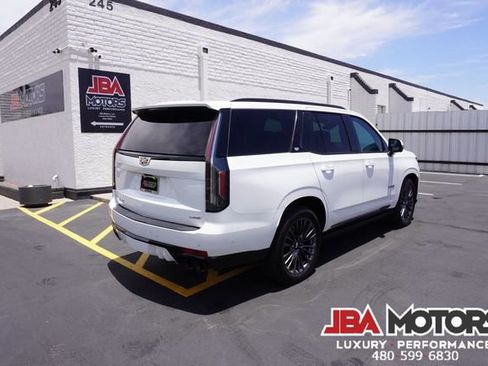 Used 2023 Cadillac Escalade V AWD/4WD image 23
