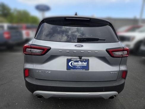 Certified 2023 Ford Escape Active AWD/4WD image 9