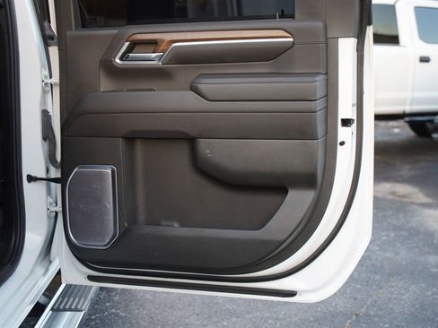 Used 2024 Chevrolet Silverado 3500 High Country w/ Technology Package image 53