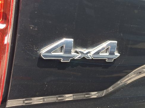 Used 2023 Toyota Tacoma SR AWD/4WD image 9