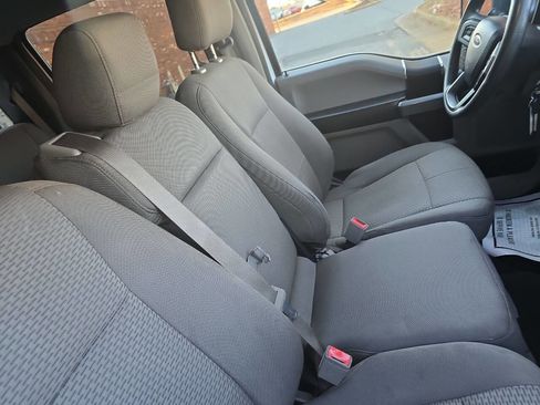 Used 2019 Ford F150 XLT image 24