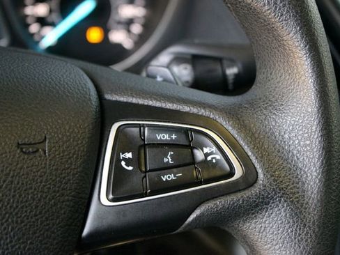 Used 2017 Ford Escape SE AWD/4WD image 17