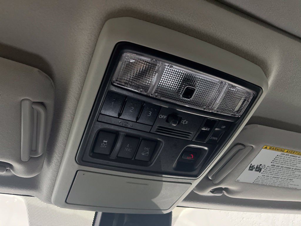 Used 2024 Toyota 4Runner Limited AWD/4WD image 73