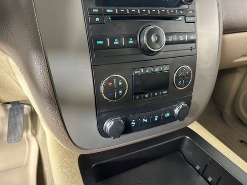 Used 2013 GMC Sierra 2500 SLT w/ SLT Convenience Package image 24