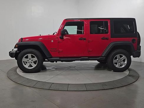 Used 2016 Jeep Wrangler Unlimited Sport w/ Quick Order Package 24S AWD/4WD image 2