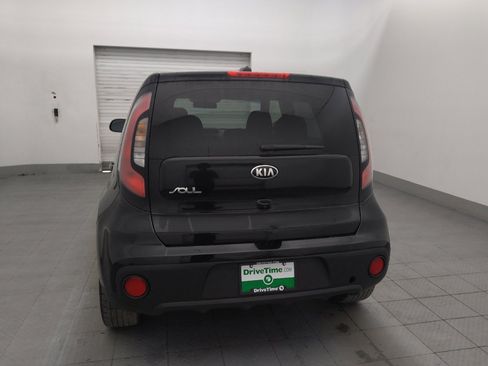 Used 2019 Kia Soul + FWD image 6