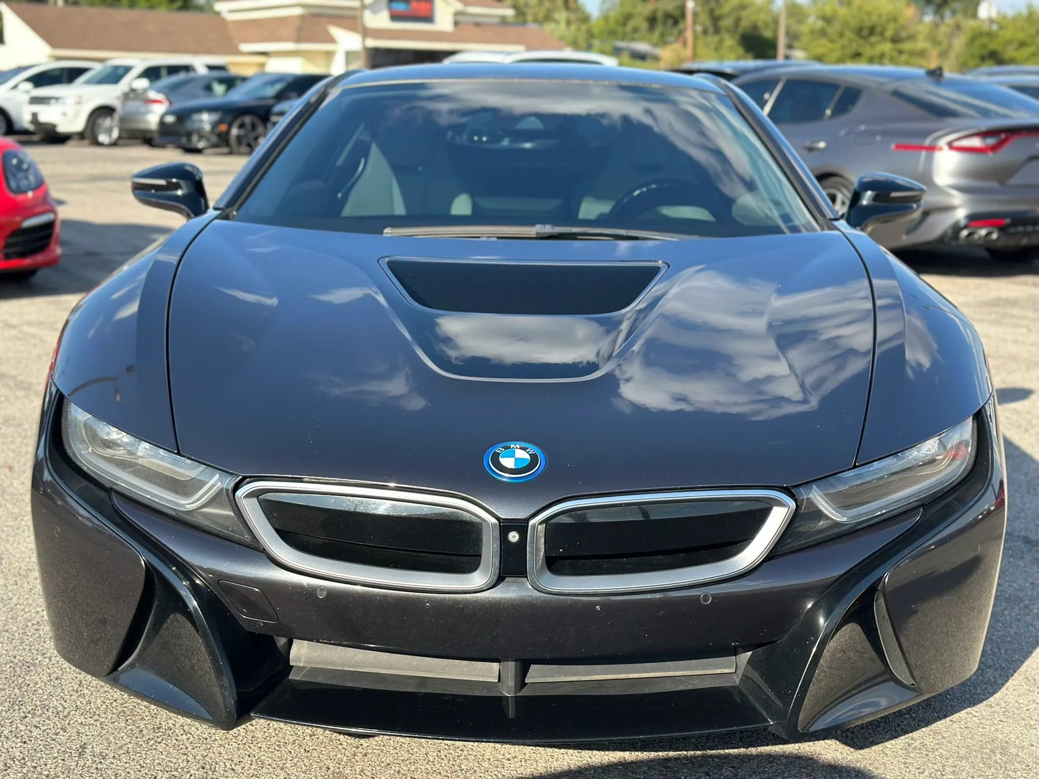 Used 2017 BMW i8 AWD/4WD image 4