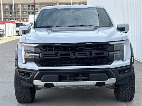 Used 2025 Ford F150 Raptor image 8