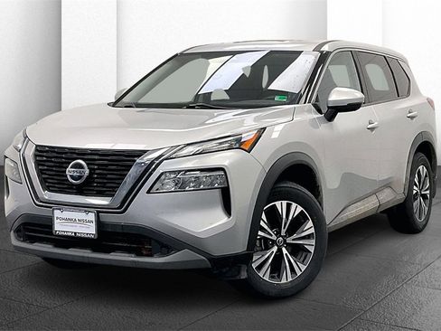 Used 2021 Nissan Rogue SV image 9