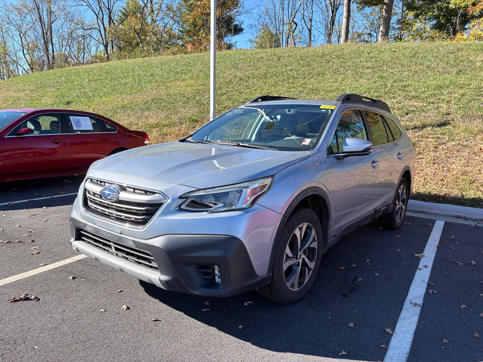 Used 2020 Subaru Outback Limited w/ Popular Package #2 AWD/4WD image 3
