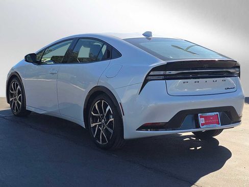 Certified 2023 Toyota Prius Prime image 5