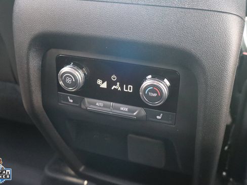 Used 2025 GMC Acadia Denali w/ LPO, Floor Liner Package FWD image 29