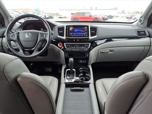 Used 2017 Honda Ridgeline RTL-E image 8