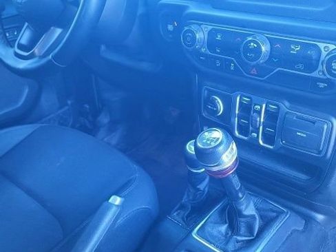 Used 2021 Jeep Wrangler Unlimited Sport AWD/4WD image 5