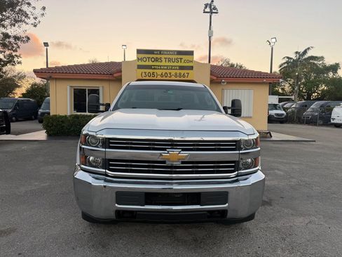 Used 2018 Chevrolet Silverado 2500 W/T image 8