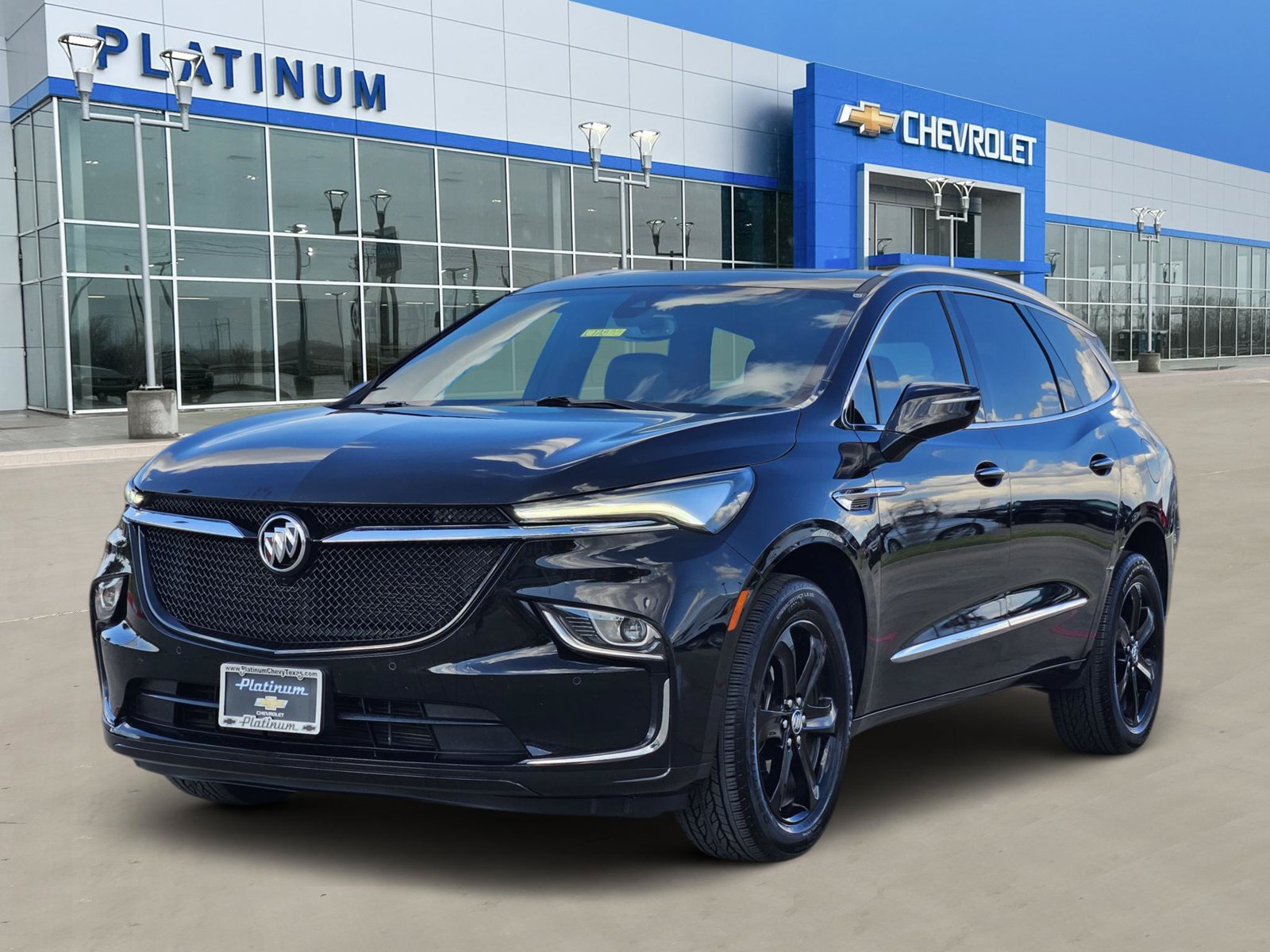 Used 2024 Buick Enclave Essence w/ Experience Buick Package FWD image 2