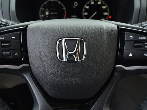 New 2026 Honda Odyssey Touring image 21