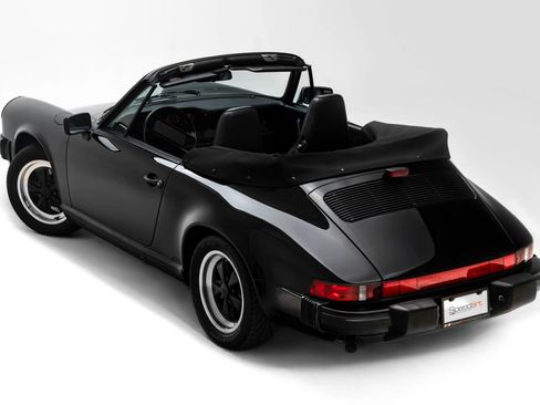 Used 1987 Porsche 911 Carrera RWD image 5