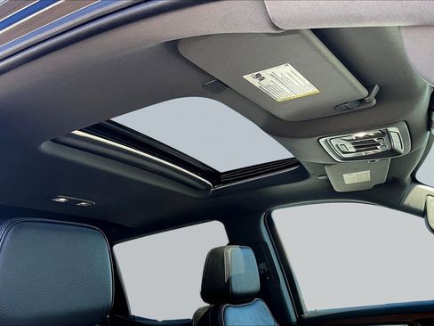 Used 2023 GMC Sierra 1500 Denali w/ Denali Reserve Package image 19