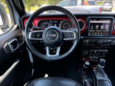 Used 2019 Jeep Wrangler Unlimited Rubicon AWD/4WD image 8