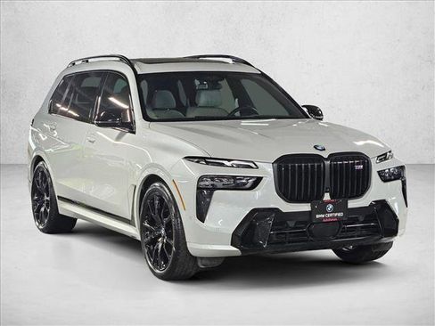 Certified 2025 BMW X7 M60i AWD/4WD image 3