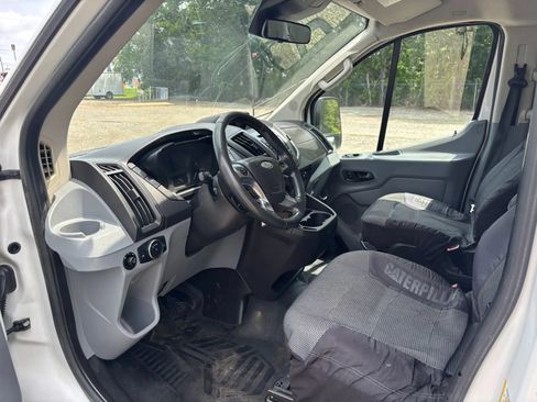Used 2016 Ford Transit 150 130 Low Roof RWD image 11