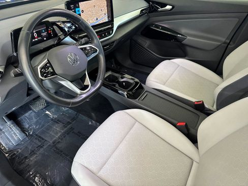 Used 2022 Volkswagen ID.4 Pro S image 9