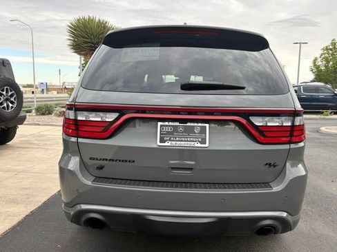 Used 2022 Dodge Durango R/T w/ Tow 'N Go Package AWD/4WD image 6