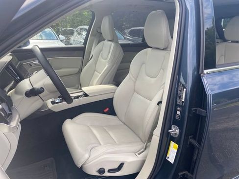 Used 2026 Volvo XC90 B6 Ultra AWD/4WD image 12