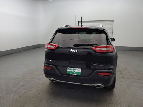Used 2018 Jeep Cherokee Limited AWD/4WD image 7