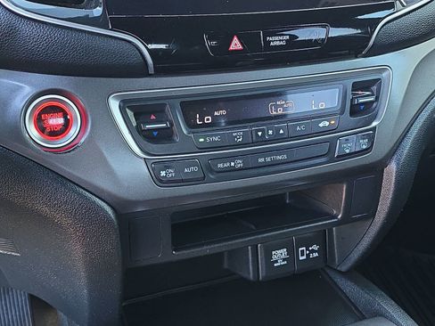 Used 2021 Honda Passport Sport image 25