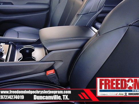 New 2025 Jeep Grand Cherokee L Limited image 36