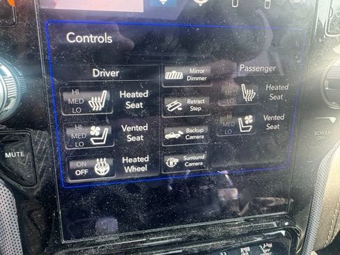 Used 2020 RAM 1500 Limited AWD/4WD image 12