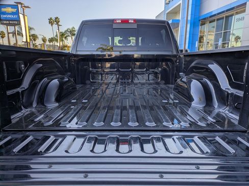 Used 2022 RAM 2500 Laramie image 25