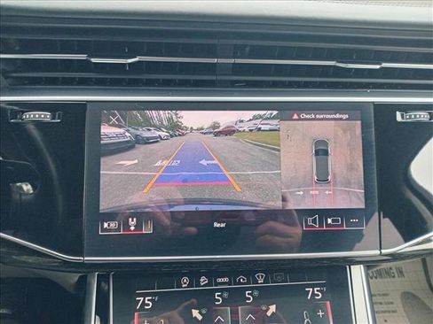 Used 2021 Audi Q7 3.0T Prestige image 22