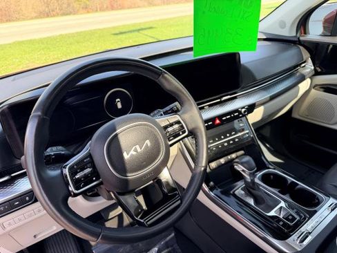 Used 2022 Kia Carnival SX Prestige FWD image 7