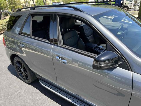 Used 2019 Mercedes-Benz GLE 43 AMG 4MATIC image 48