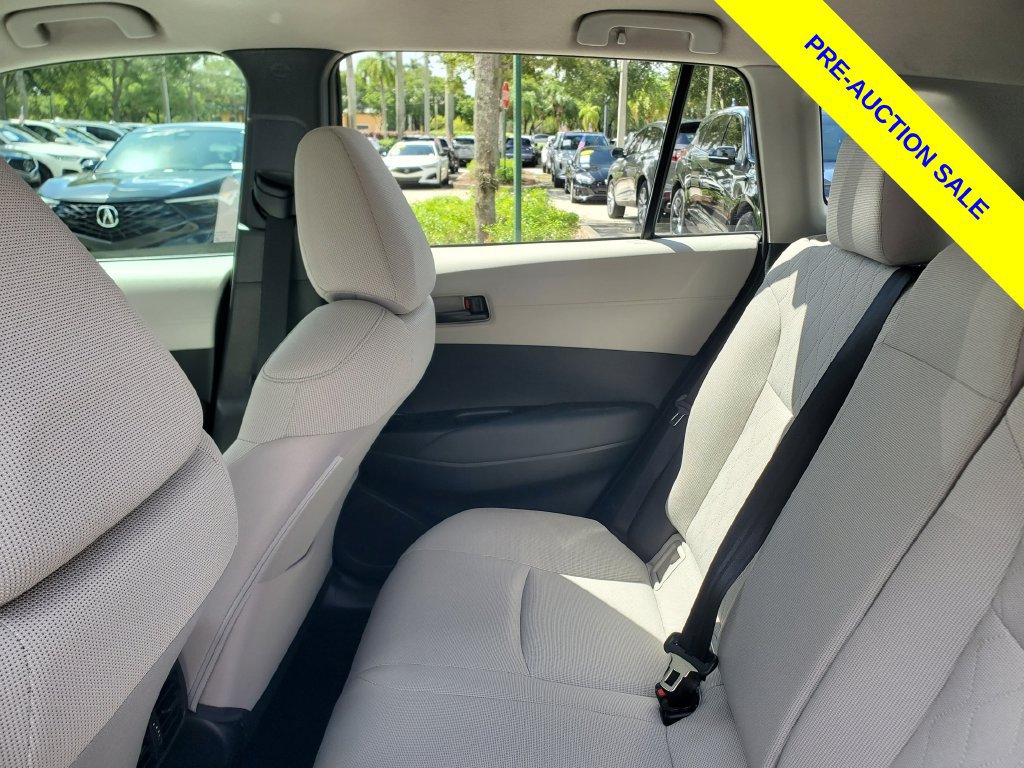 Used 2026 Toyota Corolla Cross LE FWD image 11