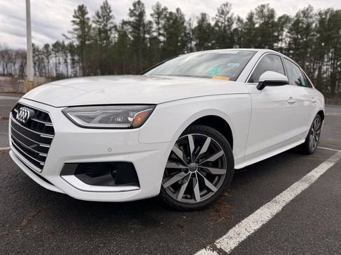 Used 2021 Audi A4 2.0T Premium w/ Convenience Package image 2