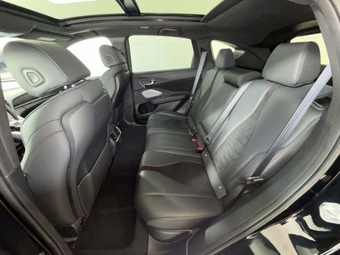 Used 2023 Acura RDX A-Spec image 25