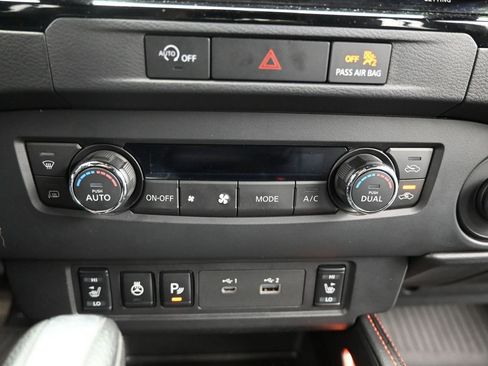Used 2024 Nissan Frontier PRO-4X w/ Pro Convenience Package image 33