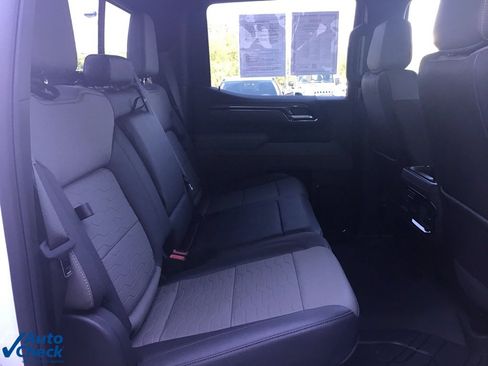 Used 2025 Chevrolet Silverado 1500 ZR2 w/ Technology Package image 21