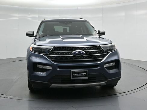 Used 2021 Ford Explorer XLT w/ Equipment Group 202A image 25