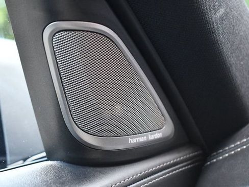 Used 2017 BMW 750i xDrive image 21