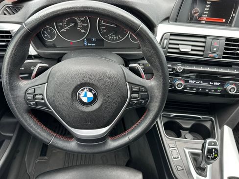 Used 2017 BMW 330i Sedan image 15