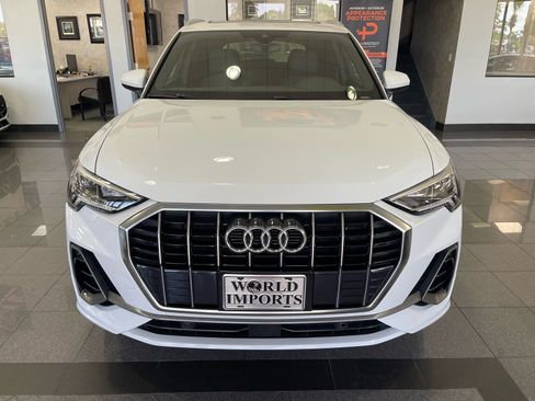 Used 2019 Audi Q3 2.0T Premium Plus w/ Premium Plus Package AWD/4WD image 9