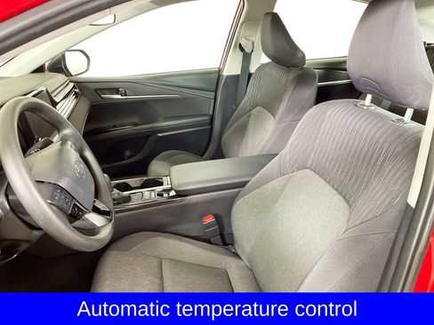 Used 2025 Toyota Camry LE image 12
