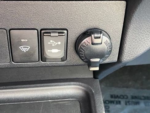 Used 2018 Toyota RAV4 Adventure AWD/4WD image 25