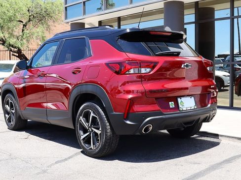 Used 2022 Chevrolet TrailBlazer RS w/ Technology Package FWD image 9